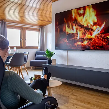 Holiday&stay Black Forest Pool 85 Tv Wlan Schönwalde